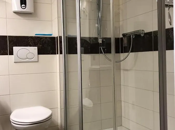 Familie Willems 3 アパート