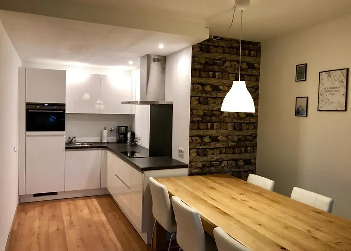 Familie Willems 3 * ヴィンターベルク